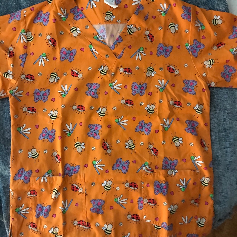 Scrub top